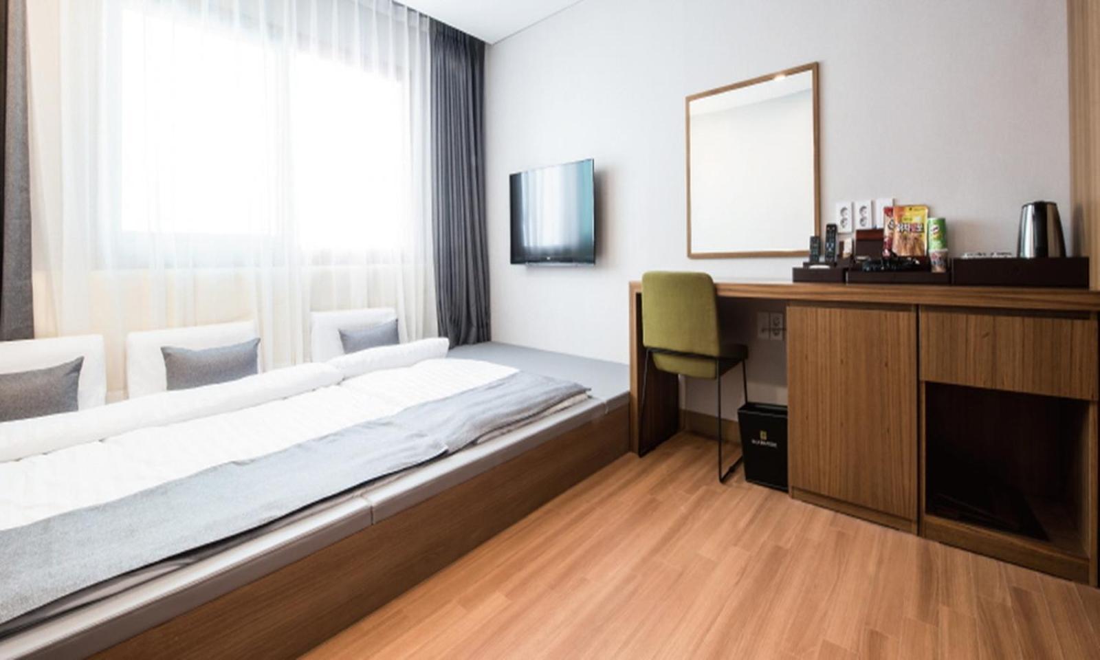 Silla Boutique Hotel Premium Gyeongju Exterior photo